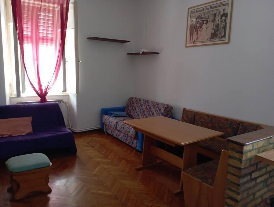 Appartamento In Centro Storico Trieste Exterior photo
